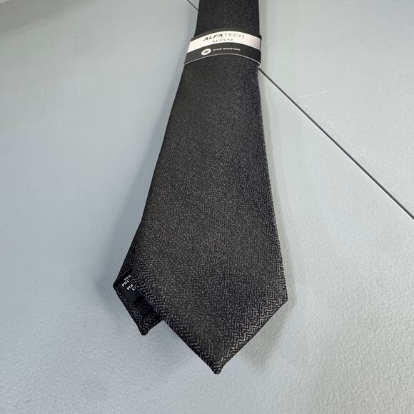 ALFANI ALFATECH Mens Necktie Ramsey Solid Black  Stain Resistant New - Picture 3 of 10